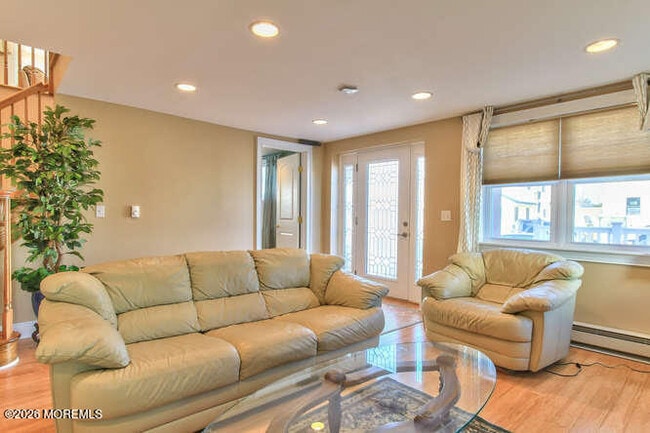 106 Elizabeth Ave
