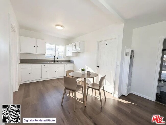 Photo - 1108 Exposition Blvd