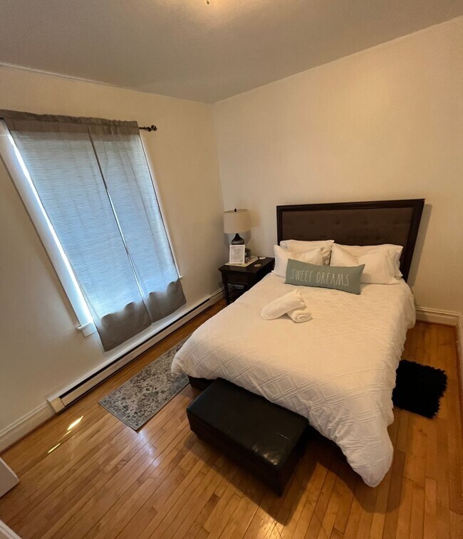 Photo - Hyde Apartments Unit 5