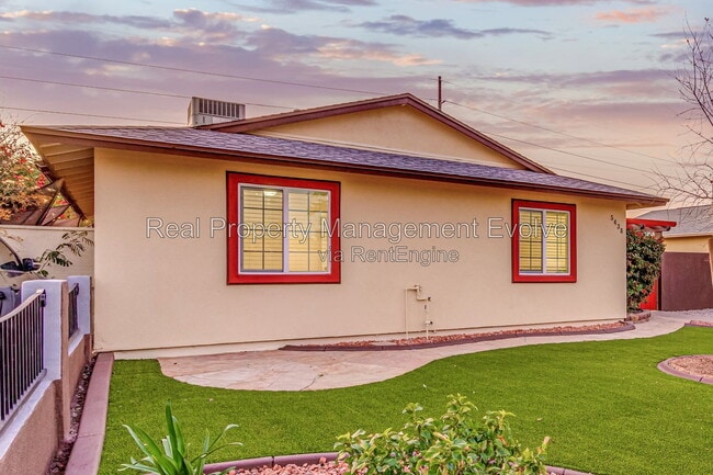 Photo - 5438 S 46th Pl