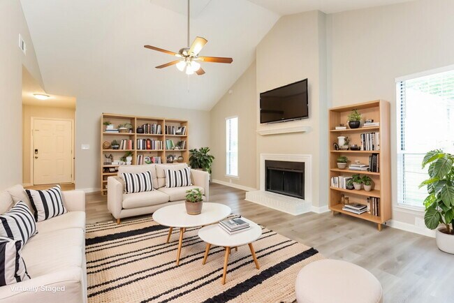 Photo - 214 Merritt Dr