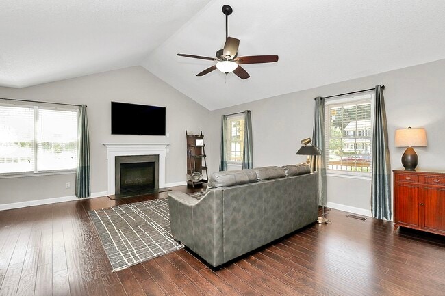 Photo - 105 Antelope Dr