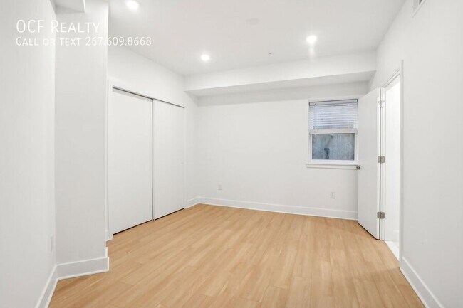 Photo - 3952 Lancaster Ave Unit 002