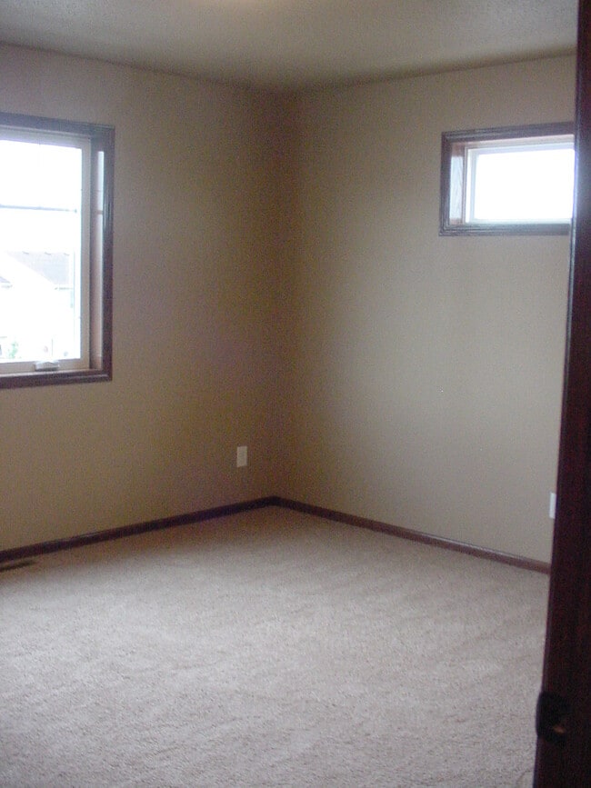 Photo - 1166 Santa Fe Ave