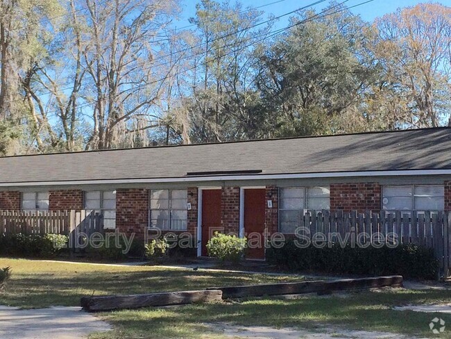 Building Photo - 116 Mattie St Unit Apt 9