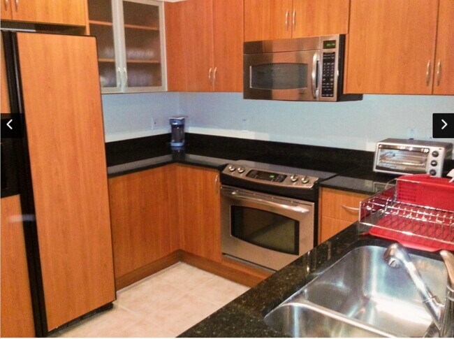 Photo - 804 E Windward Way