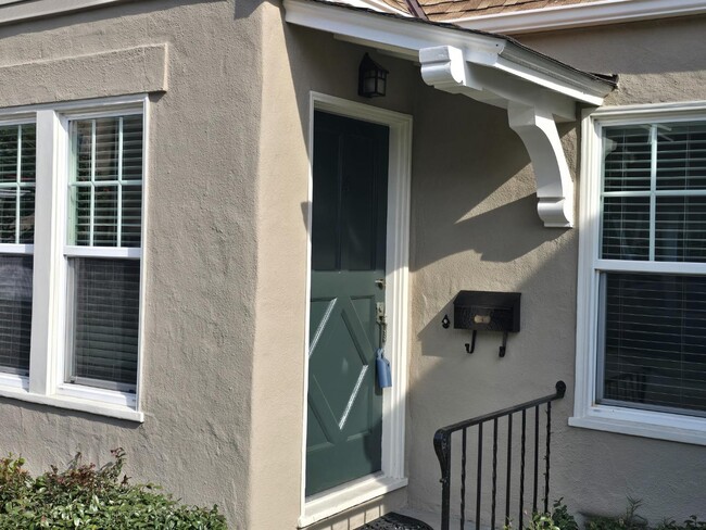 Photo - 1218 Bellevue Ave