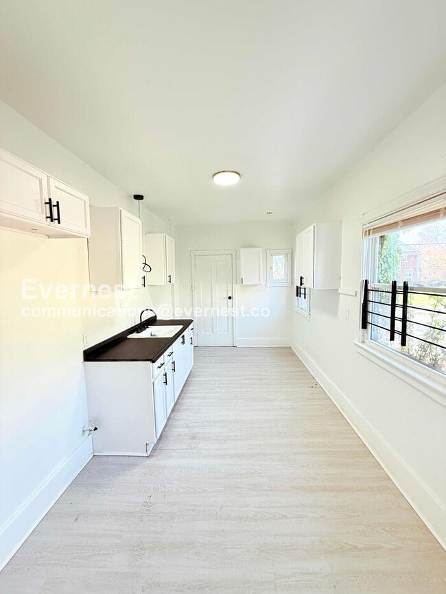 Photo - 8939 Dexter Ave