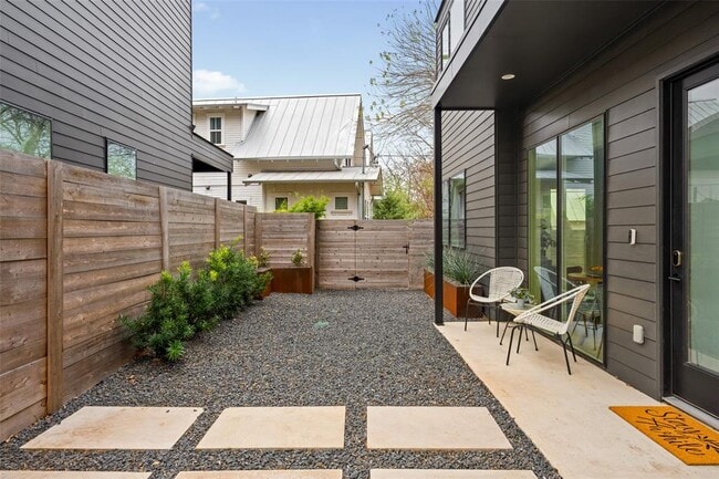 Photo - 3204 Garden Villa Ln