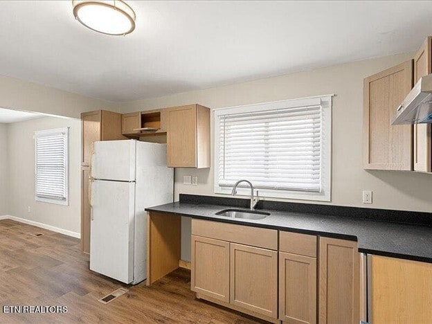 Photo - 2116 Mitchell St