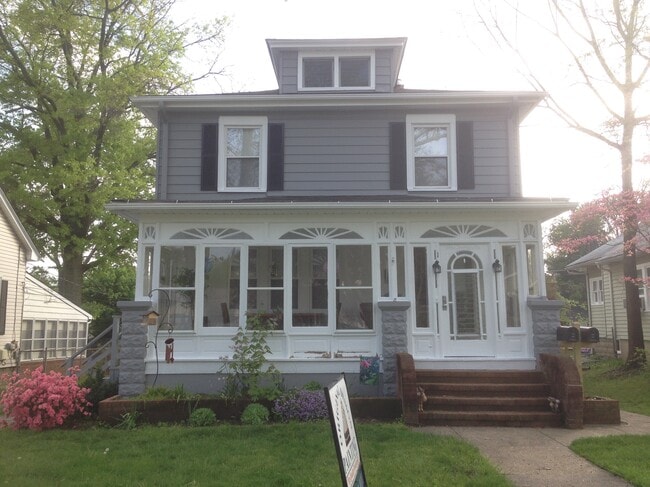 Building Photo - 126 S Haviland Ave Unit 2nd Fl