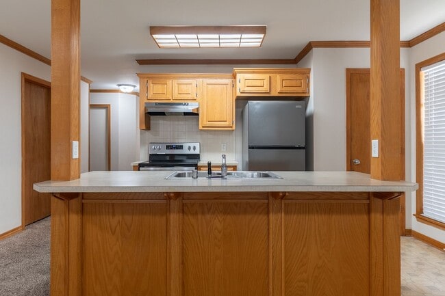 Photo - 1807 Pointer Ln