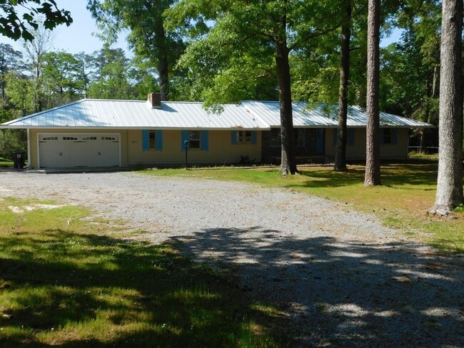 Photo - 4925 Morton Rd