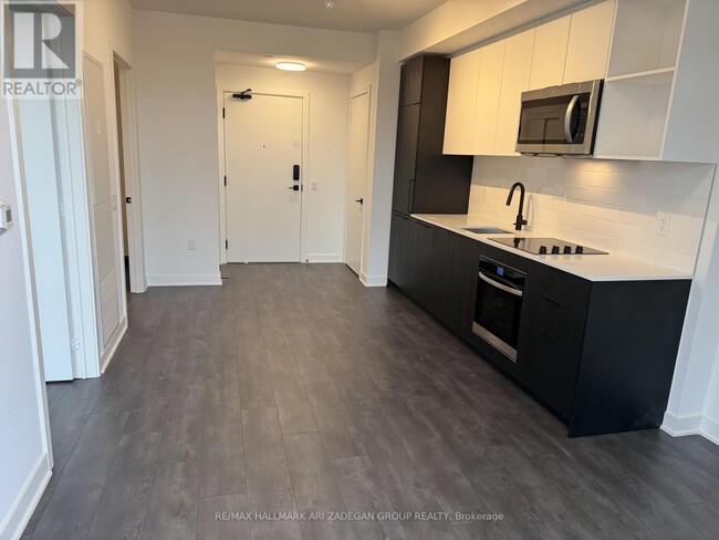 Photo - 1185 Dupont St Unit 1304