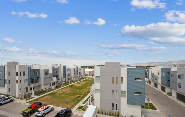 Photo - 1547 W Neon Way