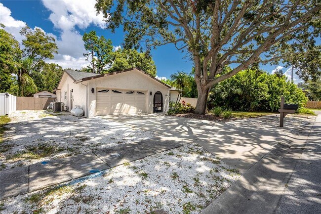 Photo - 2892 N Rd