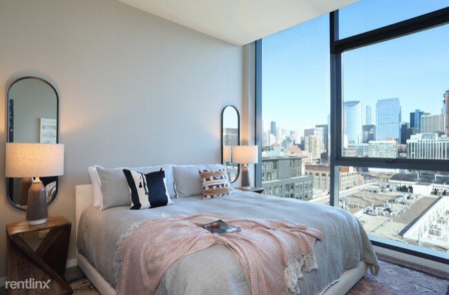 Photo - 2 br, 2 bath Condo - 918 W Madison St 714 ...