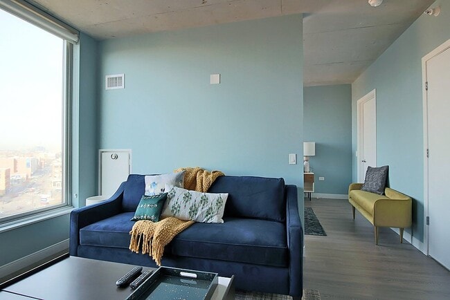 Photo - 730 N Morgan St