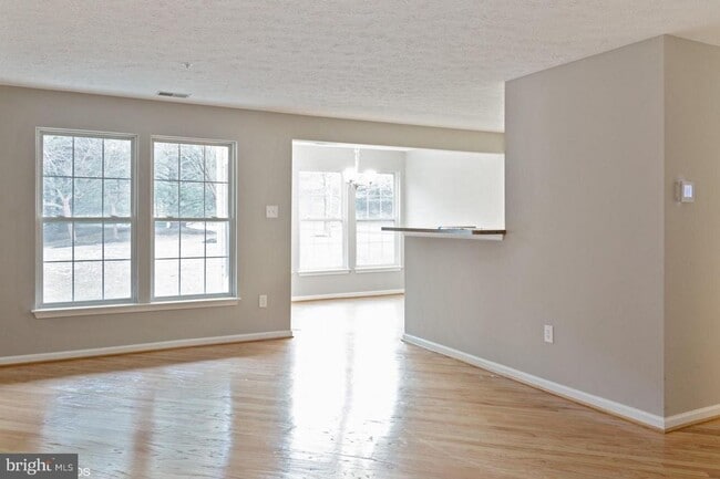 Building Photo - Condo Living in Owings Mills In a Cozy Neighborhood 2 Bedroom 2 Bathroom