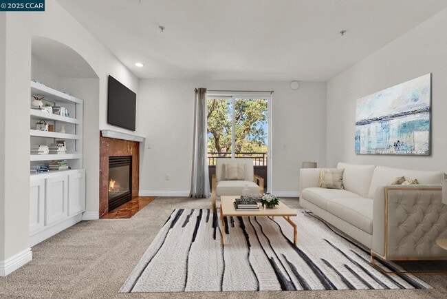 Photo - 1310 Creekside Dr Unit 303