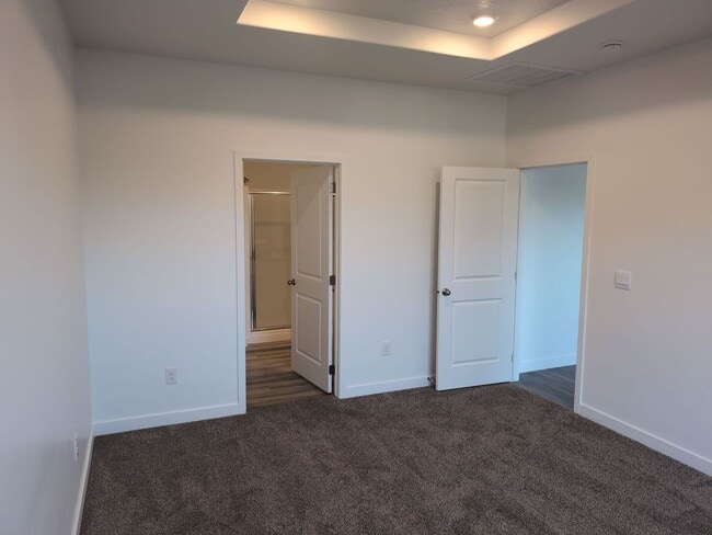 Photo - Modern Comfort Meets Effortless Living in Long Valley!