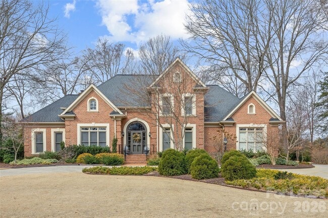 Building Photo - 5202 Carmel Club Dr