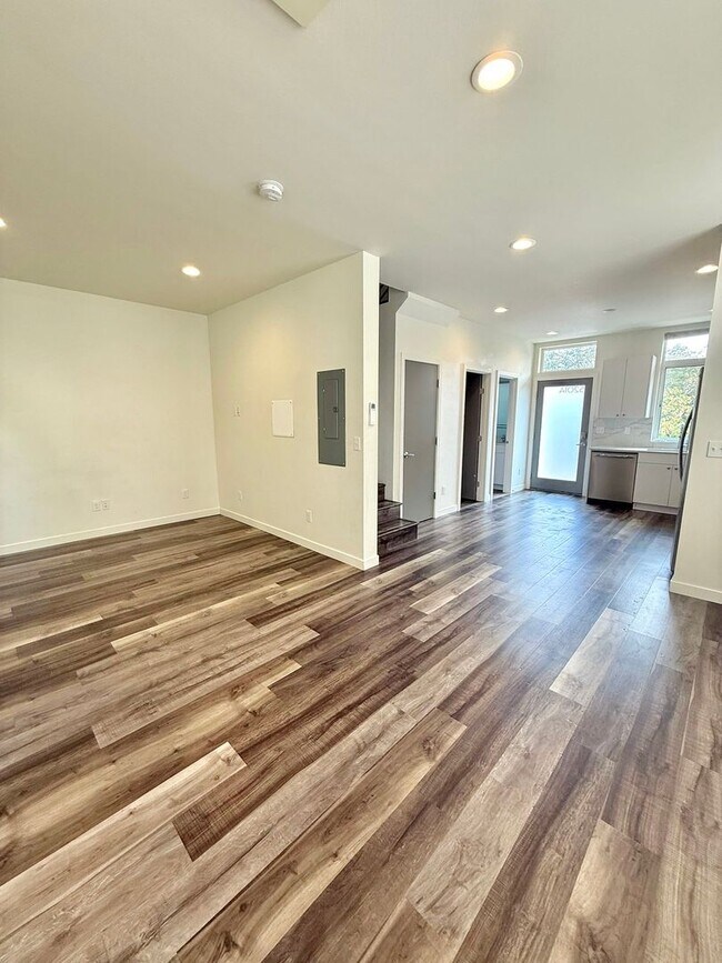 Photo - Spacious 8-Bedroom in Ravenna – Centrally Located Near UW and U Village