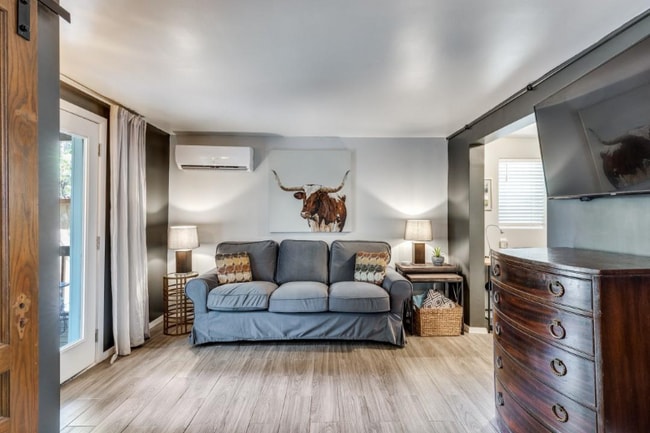 Photo - 5424 Odom Ave