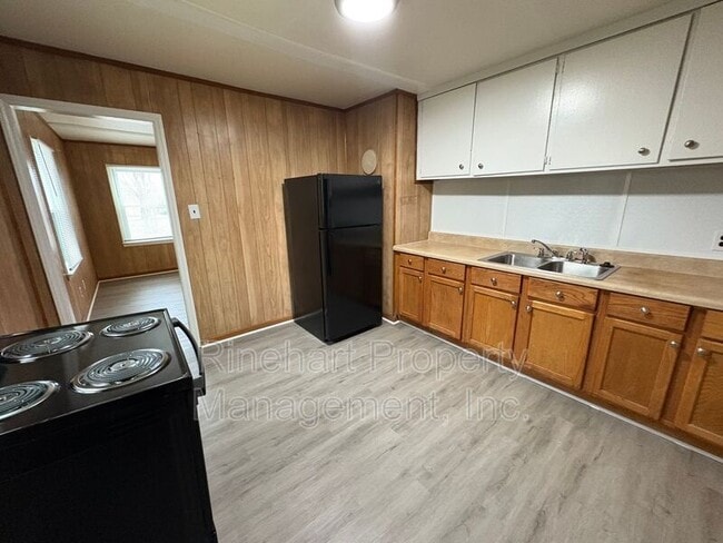 Photo - 1217 Devine St