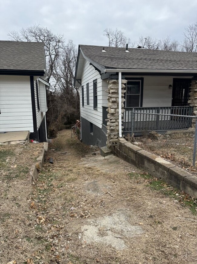 Photo - 3079 N 21 St