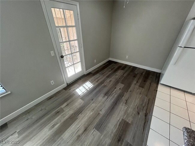 Photo - 5576 W Rochelle Ave. Unidad 26D