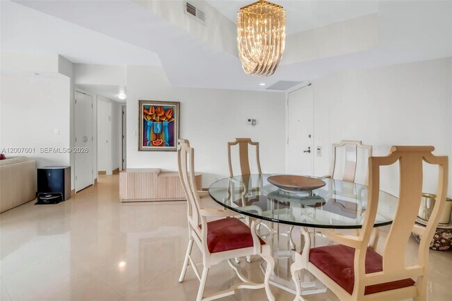 Photo - 19707 Turnberry Way Unit 22G