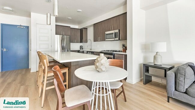 Photo - 11505 NE Yacht Harbor Dr Unit D109