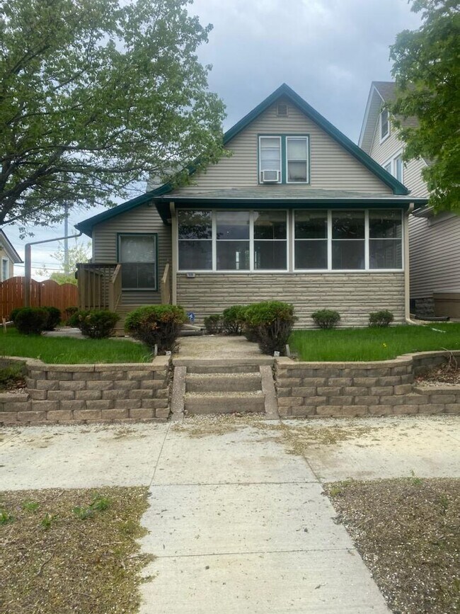 1600 Concordia Ave Unit 1