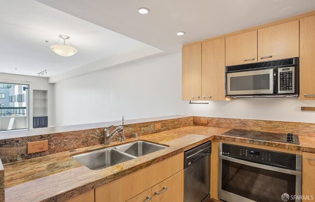 Photo - 601 Van Ness Ave