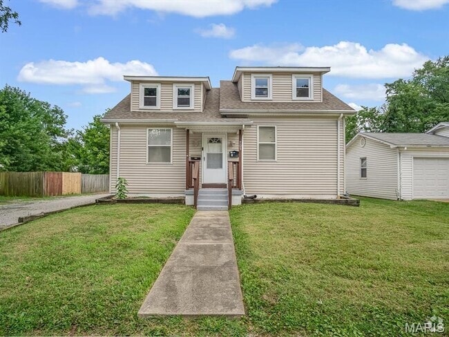 Building Photo - 1705 Page Ave Rental