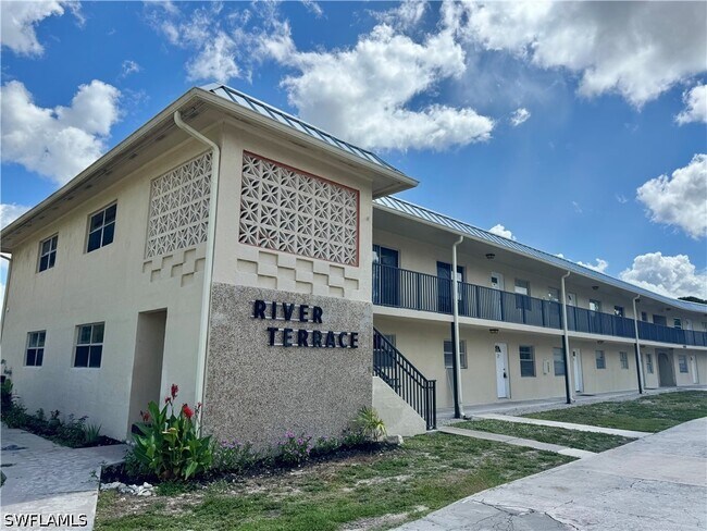 Photo - 10725 Wilson St Unit 11