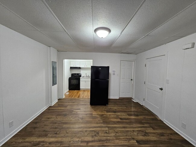 Photo - 109 E Eichel Ave Unit A