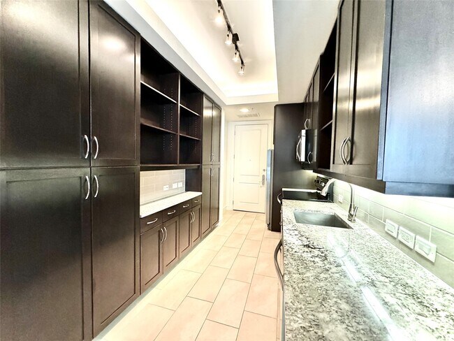 Photo - 2303 Mid Ln Unit 729