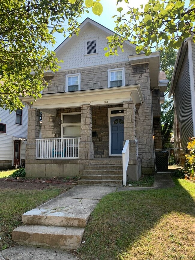 Building Photo - 176 1/2-505-502 Clinton St Unit 505