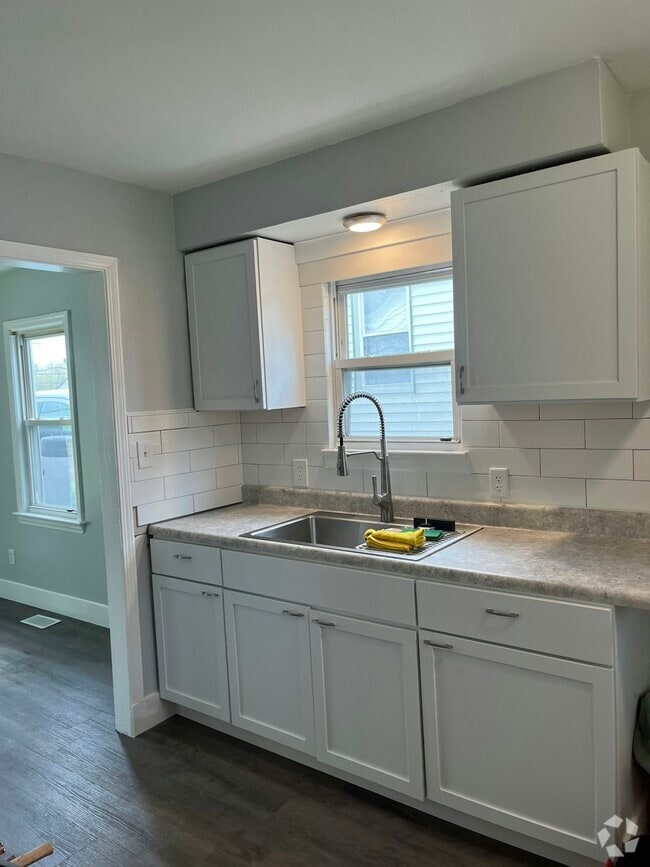 Building Photo - 12612 Firsby Ave Rental