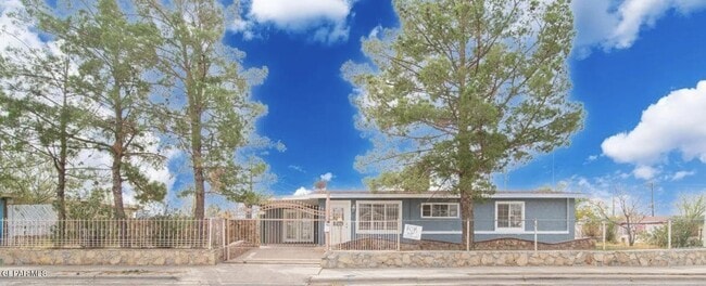 Photo - 7632 Franklin Dr