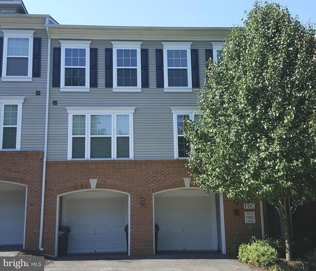 Building Photo - 7037 Huntley Run Pl Unit 110 Rental