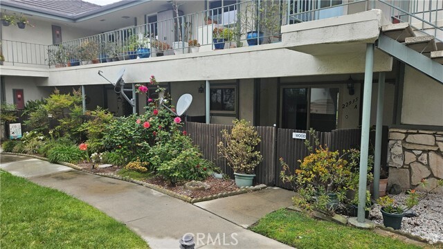 Building Photo - 22935 Maple Ave Unit A Rental