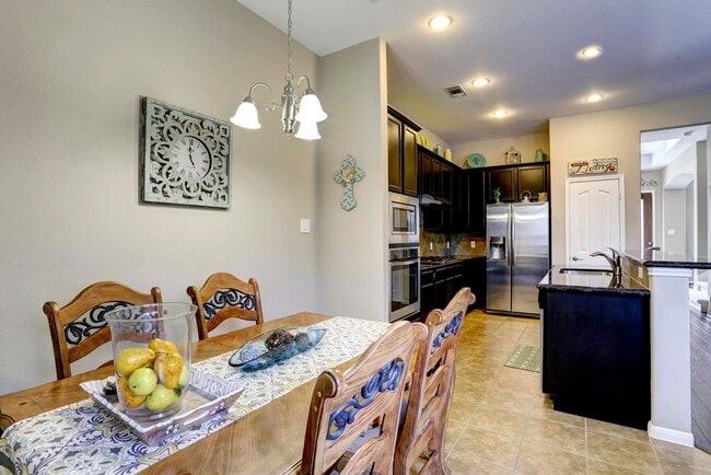 Photo - 9110 Solvista Pass Ln