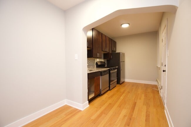 Photo - 4242 N Wolcott Ave Unit A3