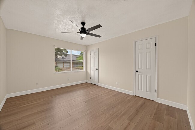 Photo - 4122 Donerail Dr