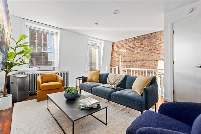 Building Photo - 234 S 20th St Unit ID1309002P Rental