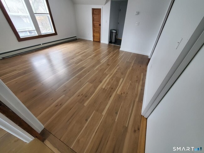 Photo - 47 Laurel St Unit 3