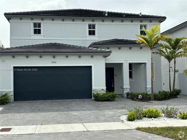 Building Photo - 13612 SW 184th Ln Rental